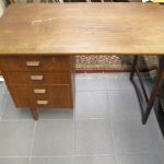 647 8571 WRITING DESK